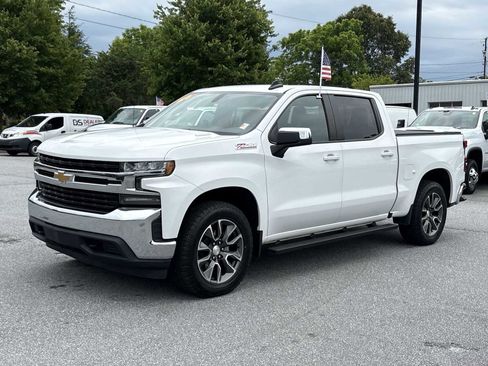 Used 2020 Chevrolet Silverado 1500 LT w/ All-Star Edition AWD/4WD image 2
