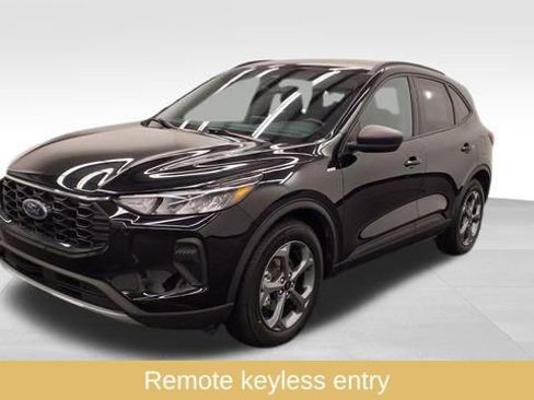 Used 2025 Ford Escape ST-Line image 4