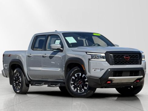 Used 2022 Nissan Frontier Pro-X w/ Technology Package image 1