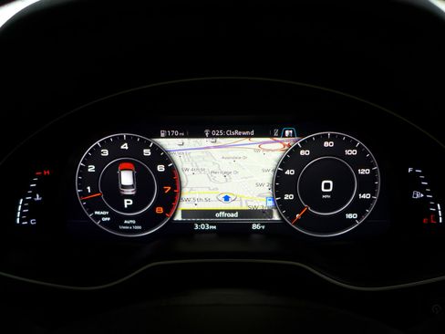 Used 2019 Audi Q7 3.0T Prestige image 17