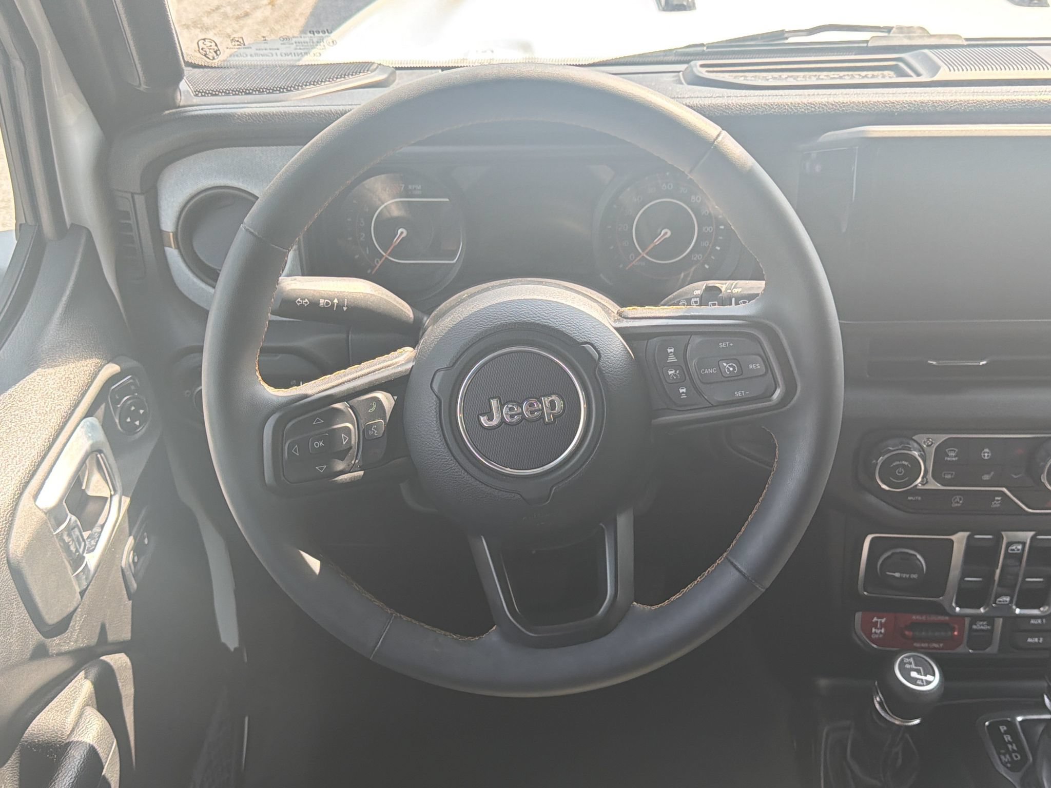 Used 2024 Jeep Wrangler Unlimited Sport AWD/4WD image 23
