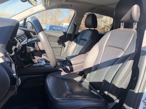 Used 2018 Audi Q7 3.0T Premium Plus image 12