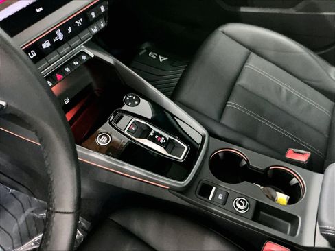 Certified 2025 Audi A3 2.0T Premium Plus w/ Premium Plus Package image 19