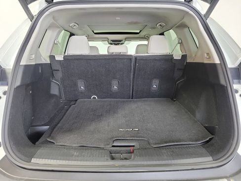 Used 2023 Nissan Rogue SV w/ SV Premium B Package FWD image 27