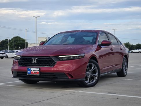 Used 2023 Honda Accord EX image 1
