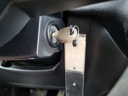 Used 2013 Jeep Wrangler Unlimited Sport image 15