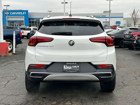 Used 2023 Buick Encore GX Essence w/ Experience Buick Package image 6