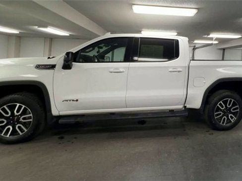 Certified 2019 GMC Sierra 1500 AT4 w/ AT4 Premium Package image 5