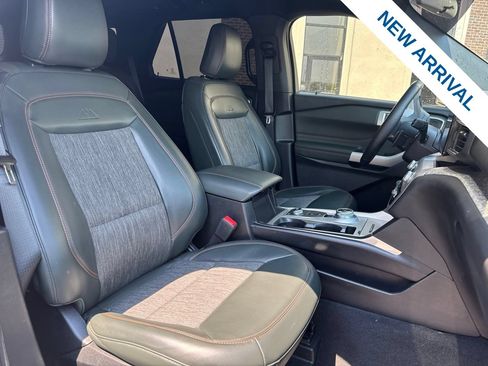 Used 2023 Ford Explorer Timberline AWD/4WD image 9