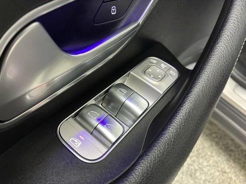 Used 2022 Mercedes-Benz GLS 450 4MATIC image 19