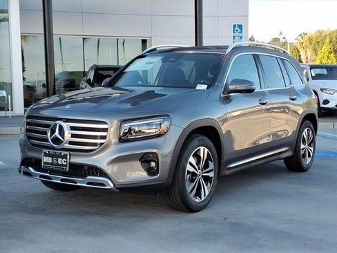 New 2026 Mercedes-Benz GLB 250 4MATIC image 1