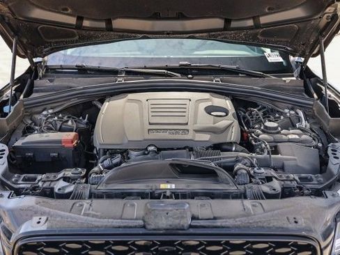 Used 2024 Jaguar F-PACE R-Dynamic S image 29