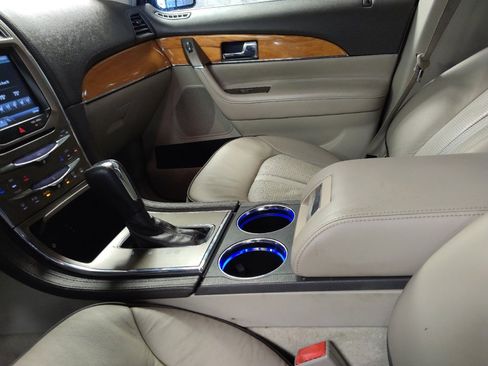 Used 2015 Lincoln MKX FWD w/ Equipment Group 102A image 26