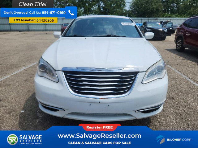 Used 2012 Chrysler 200 Touring FWD image 7