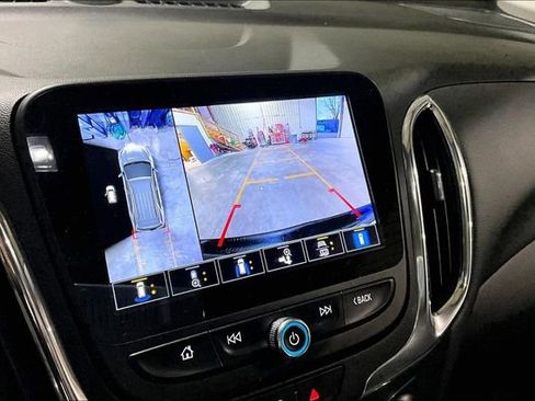 Used 2023 Chevrolet Equinox LT AWD/4WD image 24
