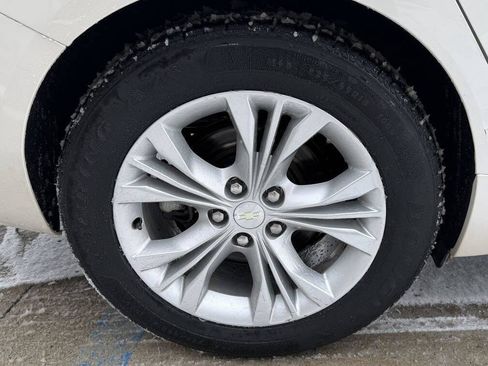 Used 2014 Chevrolet Impala LT w/ Convenience Package image 37