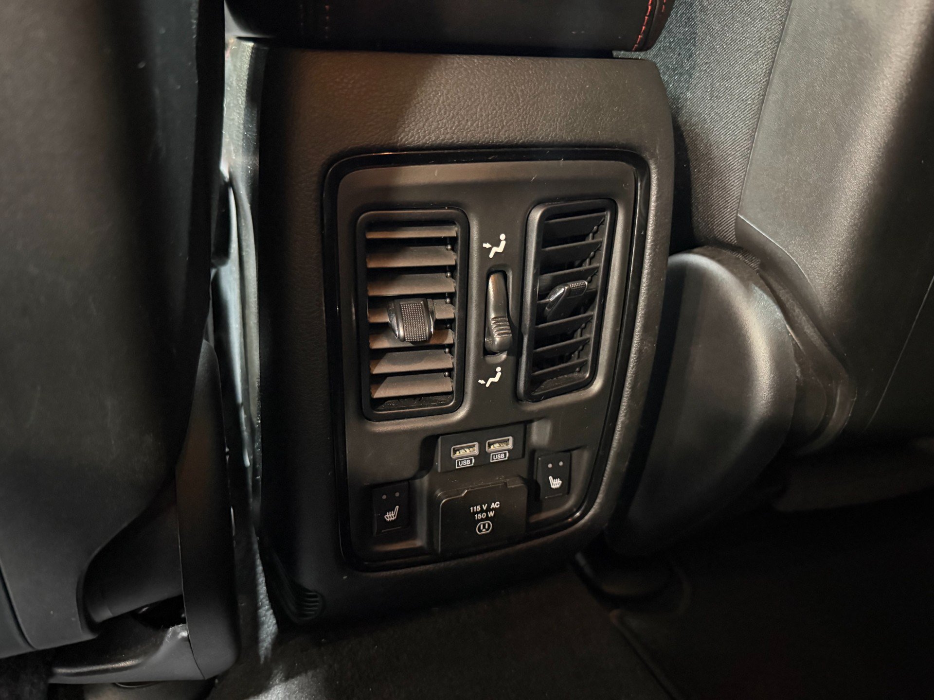 Used 2023 Dodge Durango R/T w/ Blacktop Package AWD/4WD image 46