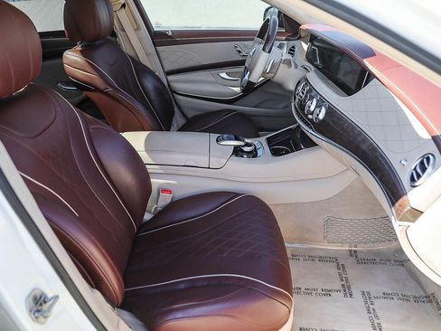Used 2018 Mercedes-Benz S 560 Sedan image 16