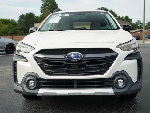 Used 2024 Subaru Outback Limited AWD/4WD image 17