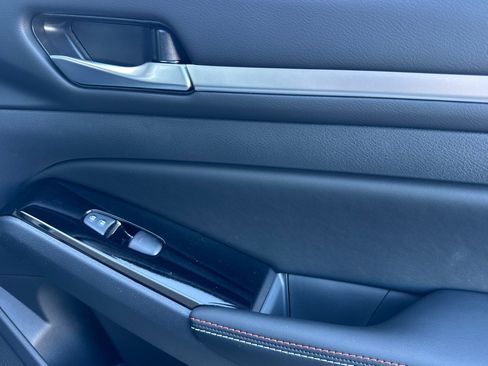 New 2025 Nissan Altima 2.5 SR w/ SR Premium Package image 19