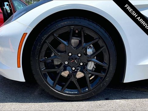 Used 2019 Chevrolet Corvette Stingray Coupe w/ 2LT Preferred Equipment Group RWD image 28