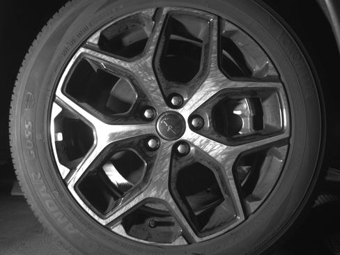 Used 2025 Jeep Compass Limited image 13