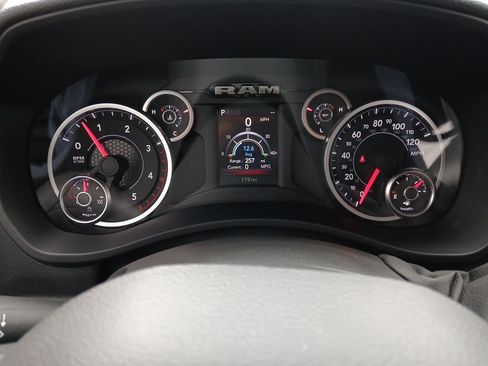 New 2026 RAM 2500 Tradesman AWD/4WD image 28