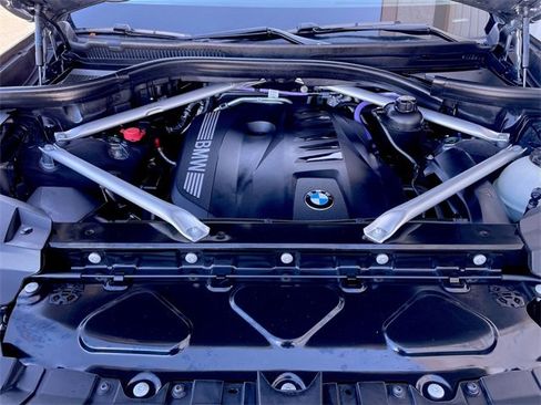 Used 2025 BMW X7 xDrive40i image 27