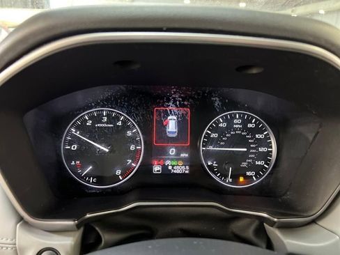 Used 2023 Subaru Outback Limited image 13