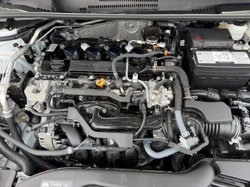 Used 2025 Toyota Corolla LE FWD image 28