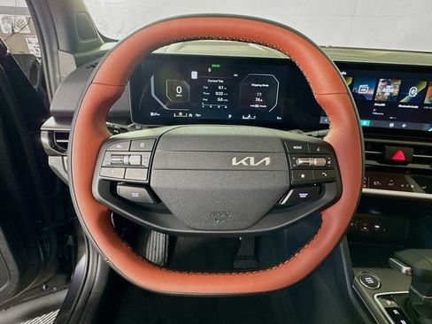 New 2026 Kia Sportage SX image 13