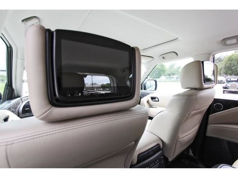 Used 2021 Nissan Armada Platinum w/ Captain's Chairs Package RWD image 15