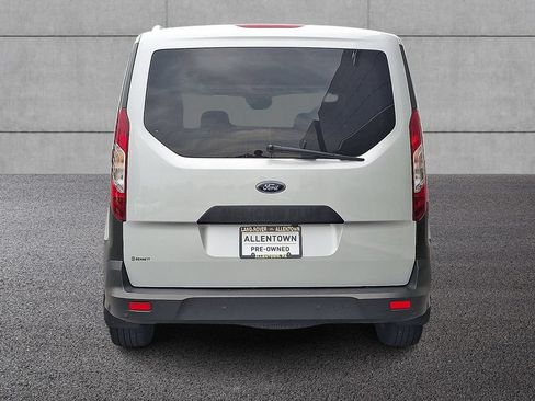 Used 2022 Ford Transit Connect XL FWD image 5