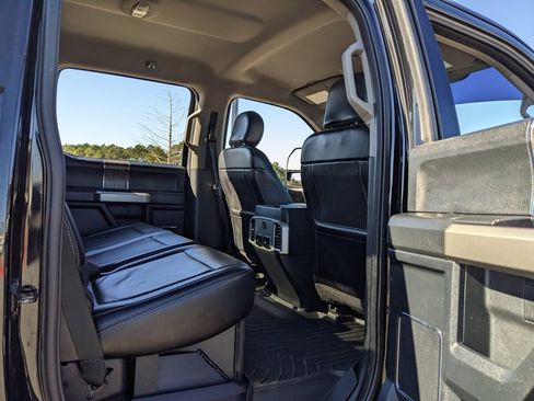 Used 2018 Ford F250 Lariat w/ Lariat Ultimate Package image 51