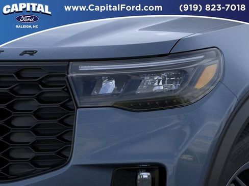 New 2026 Ford Explorer ST-Line w/ ST-Line Street Pack AWD/4WD image 18
