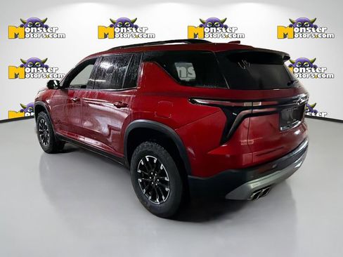 Used 2024 Chevrolet Traverse Z71 w/ LPO, Floor Liner Package AWD/4WD image 6