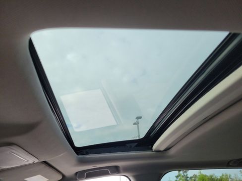 Used 2023 Honda CR-V EX-L image 27