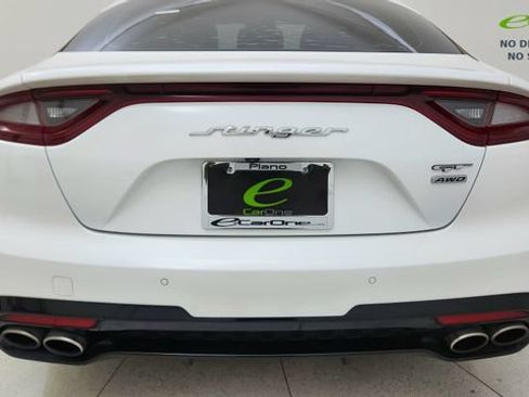 Used 2020 Kia Stinger GT2 AWD/4WD image 12