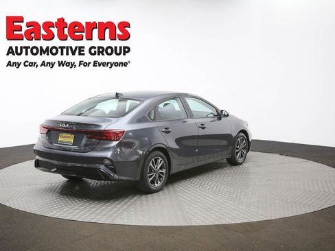 Used 2023 Kia Forte LXS image 41