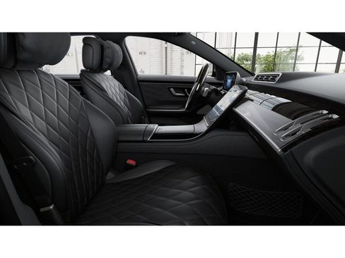 New 2025 Mercedes-Benz S 580 4MATIC Sedan image 4