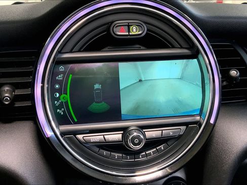 Used 2019 MINI Cooper S w/ Signature Upholstery Package image 26