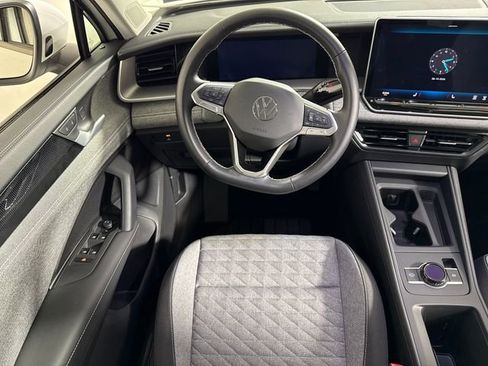 Used 2025 Volkswagen Tiguan S AWD/4WD image 23