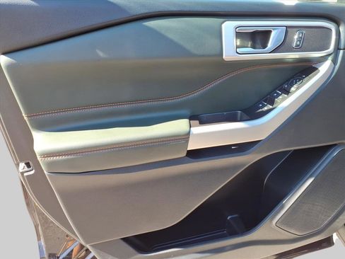 Used 2022 Ford Explorer Timberline image 13