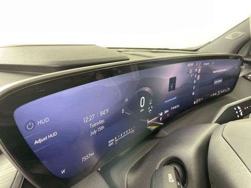 New 2025 Buick Enclave Preferred w/ Power Package FWD image 12