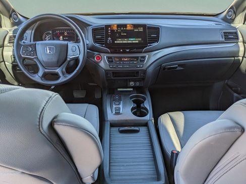 Used 2023 Honda Passport EX-L image 18
