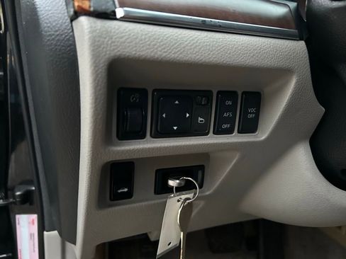 Used 2009 INFINITI M35 w/ Technology Pkg image 16