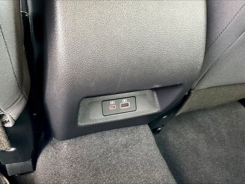 Used 2024 Nissan Altima 2.5 SV image 29