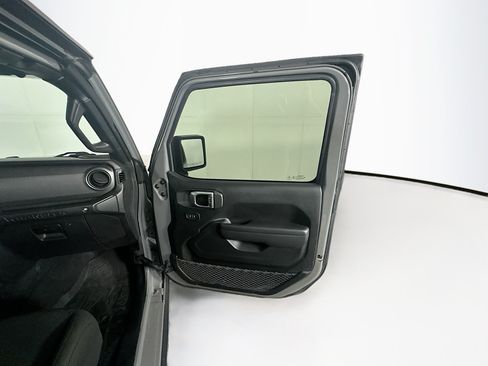 Used 2023 Jeep Wrangler Unlimited w/ 8.4" Radio Group AWD/4WD image 30