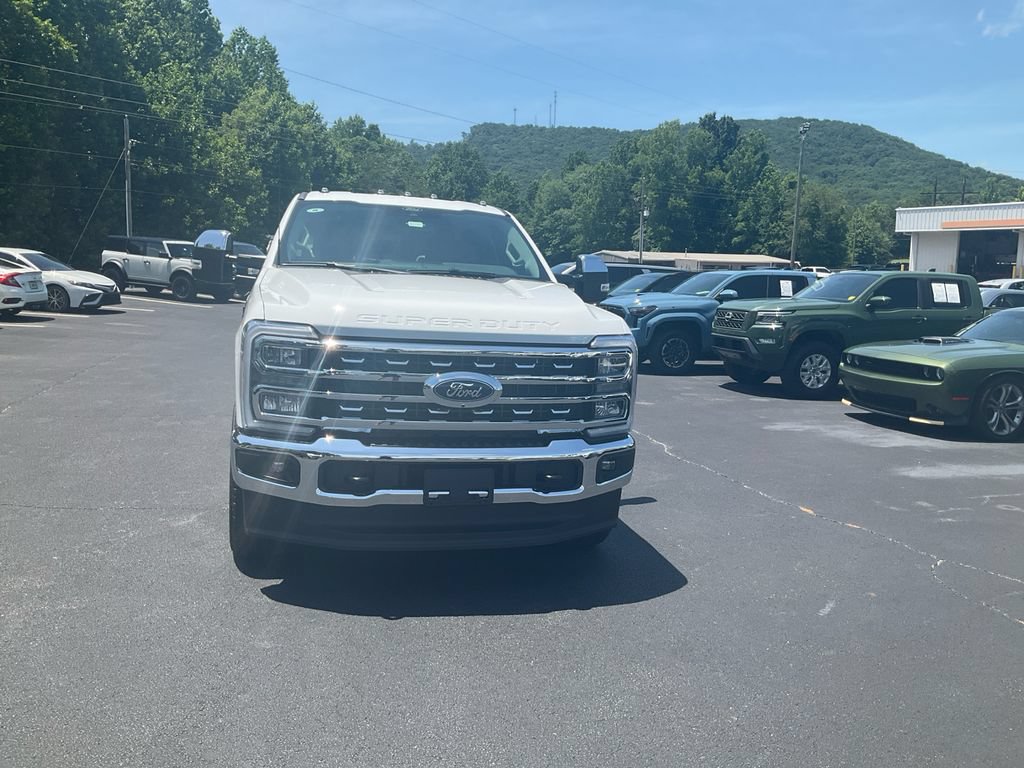New 2026 Ford F250 Lariat w/ Chrome Package AWD/4WD image 2