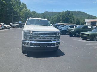 New 2026 Ford F250 Lariat w/ Chrome Package AWD/4WD video 2